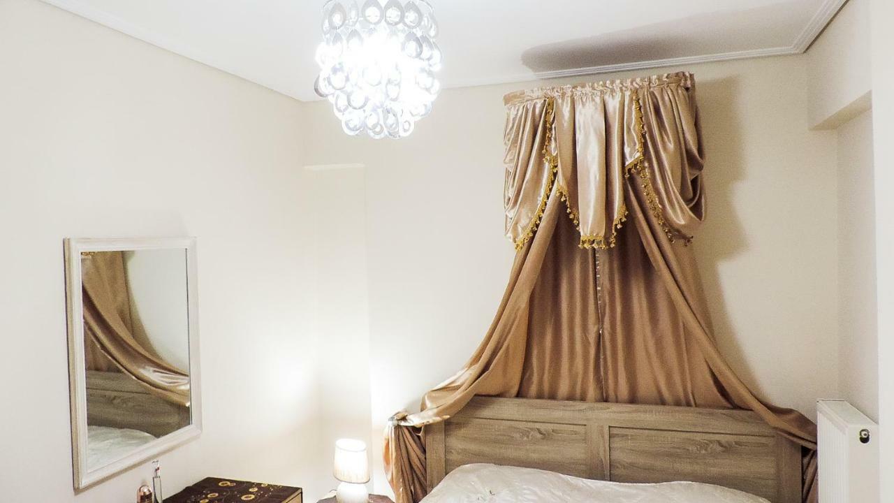 Penthouse Deluxe Apartment At Piraeus Buitenkant foto
